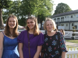 YR11 Prom 2025 - Reception Arrivals